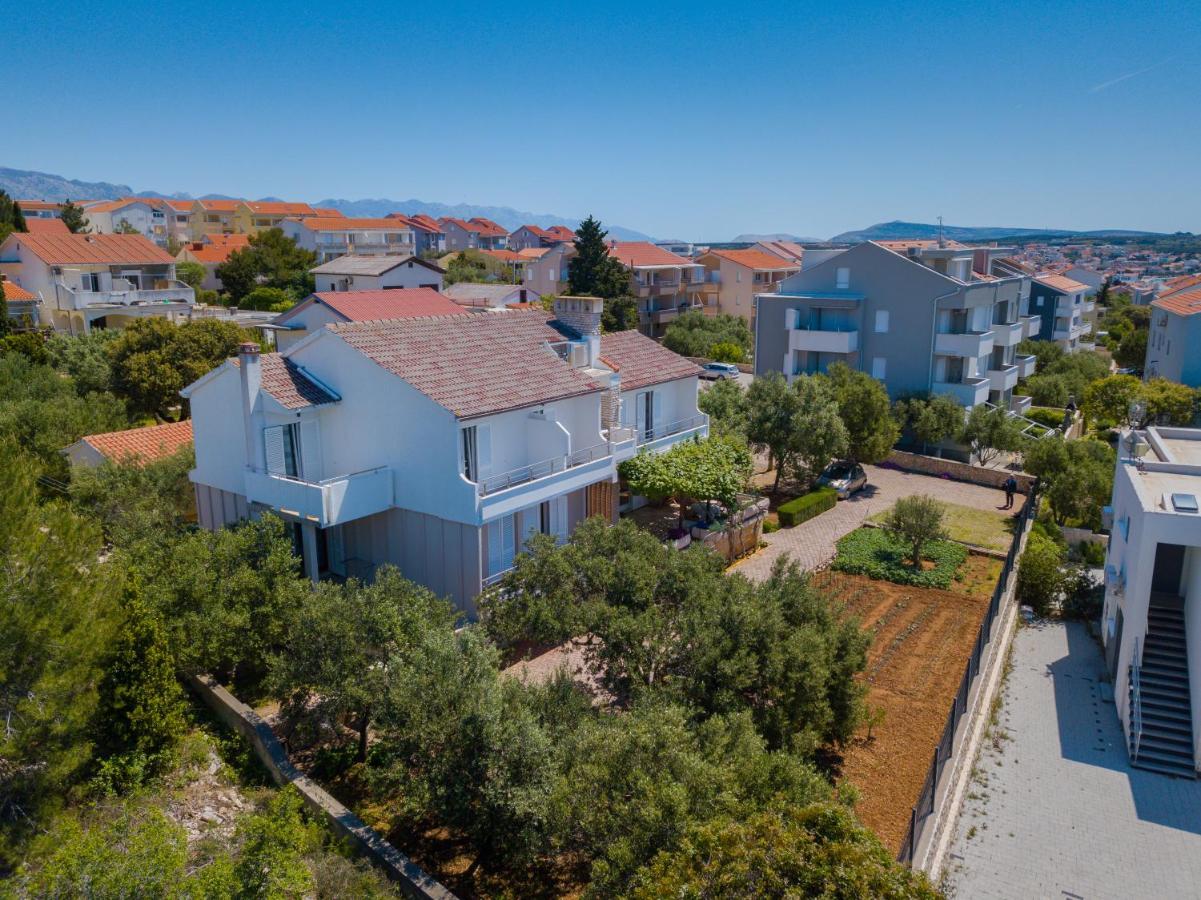 Tonica Apartments Novalja Exterior foto
