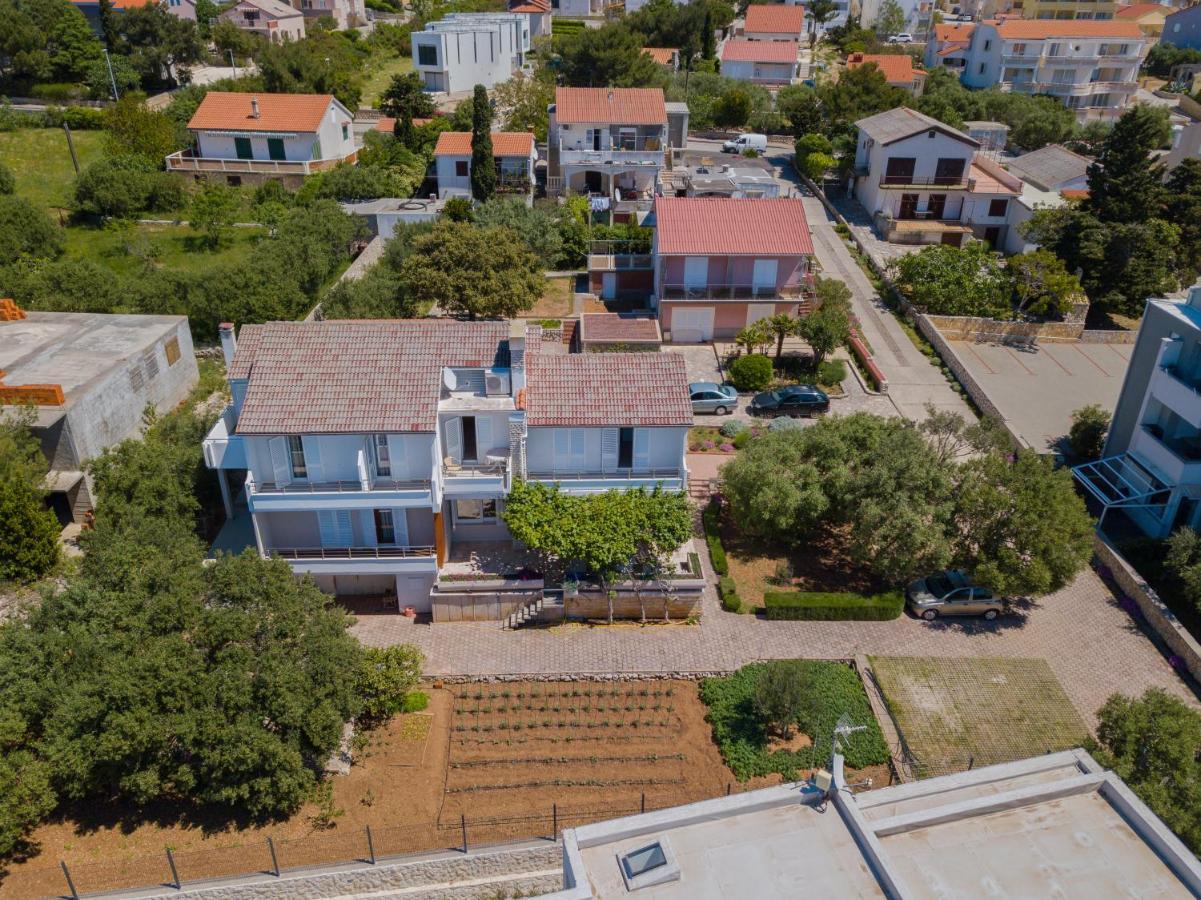Tonica Apartments Novalja Exterior foto