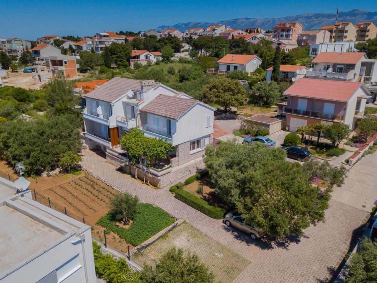 Tonica Apartments Novalja Exterior foto